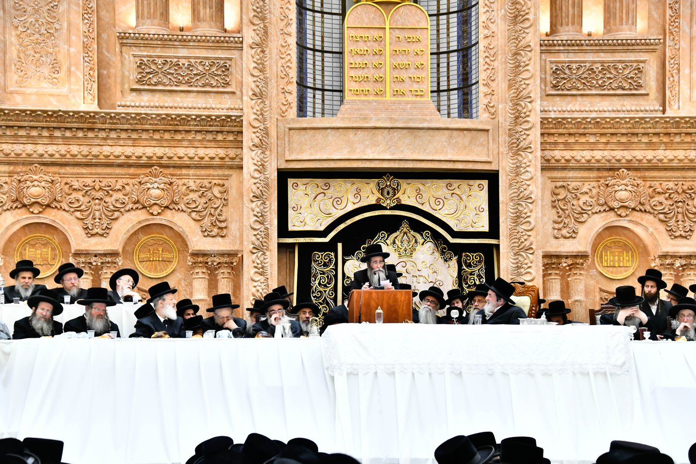 הילולא קדישא בויז'ניץ