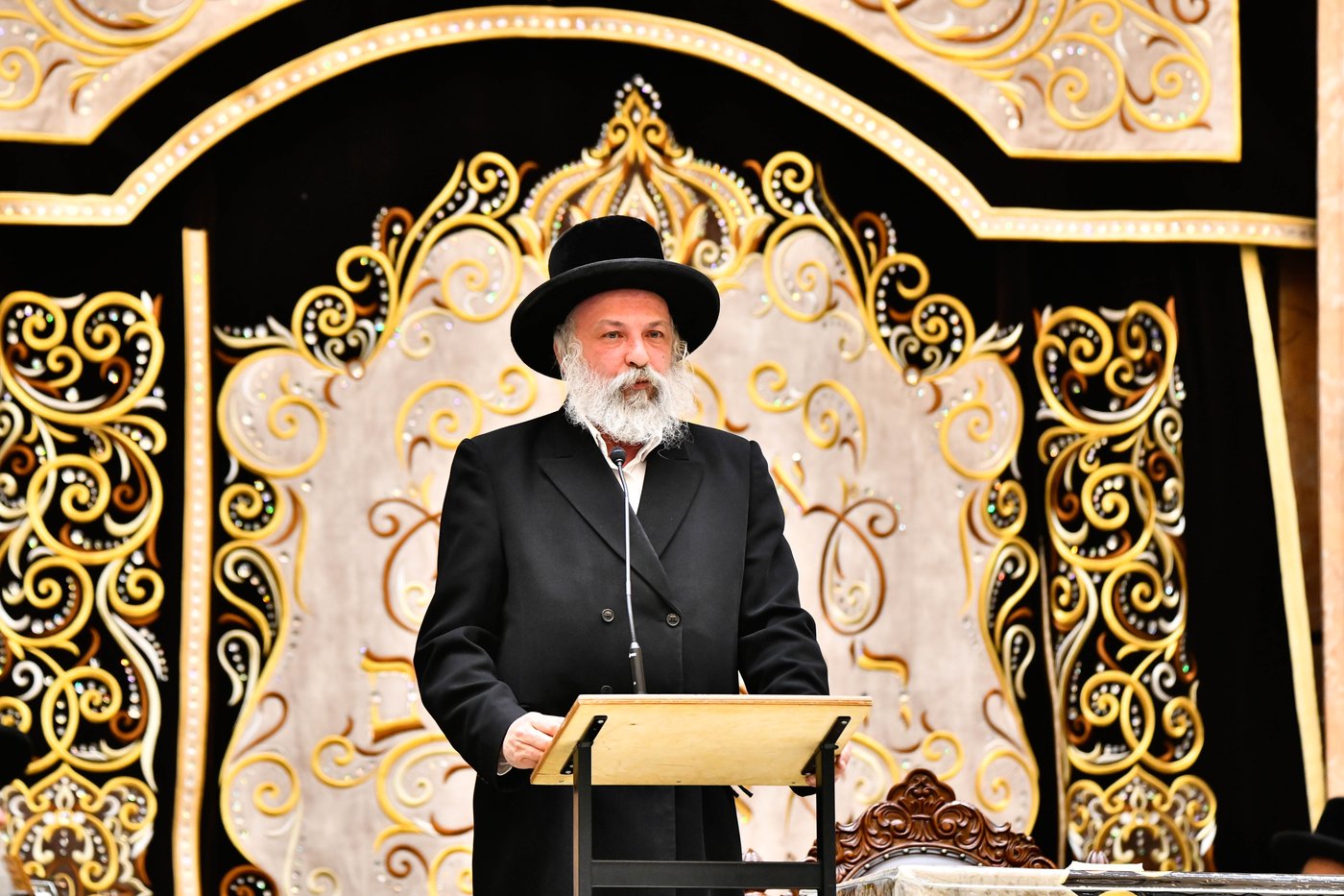 הילולא קדישא בויז'ניץ