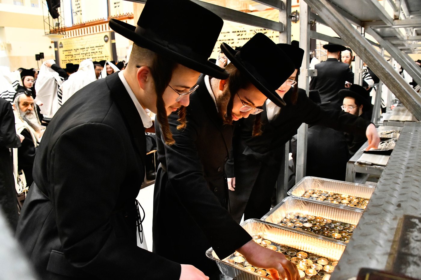 הילולא קדישא בויז'ניץ