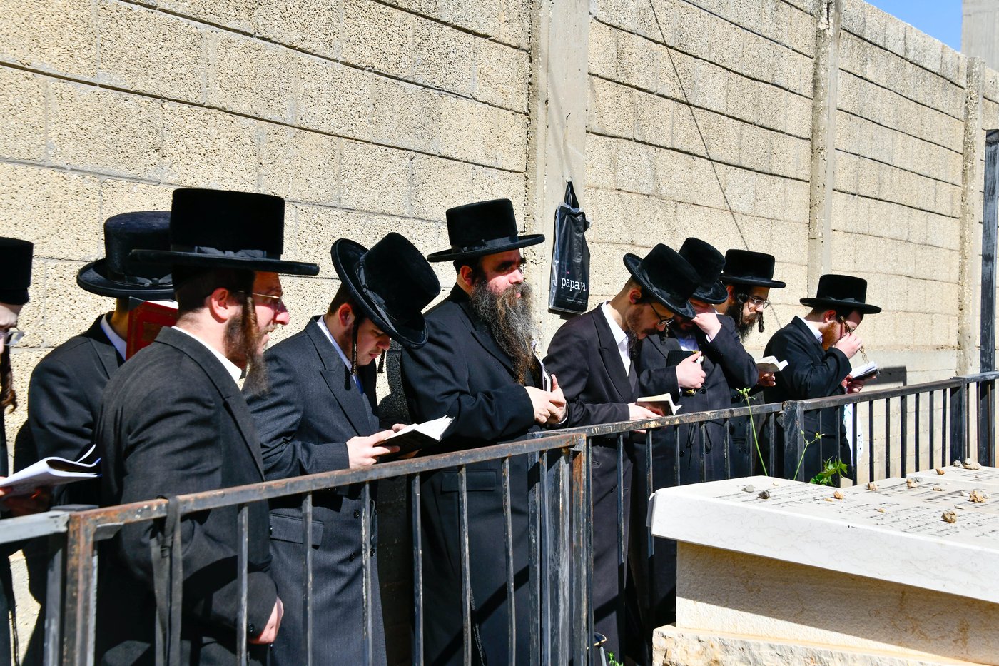 הילולא קדישא בויז'ניץ