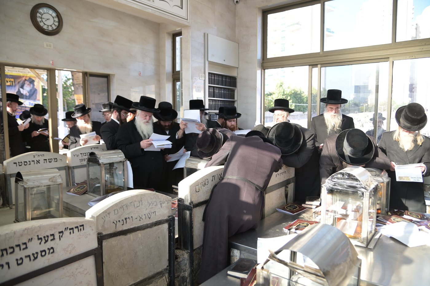 הילולא קדישא בויז'ניץ