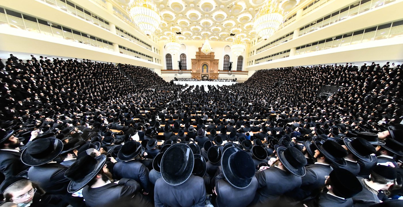 הילולא קדישא בויז'ניץ