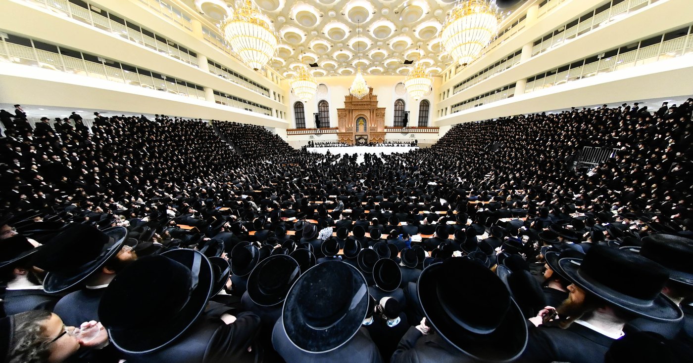 הילולא קדישא בויז'ניץ