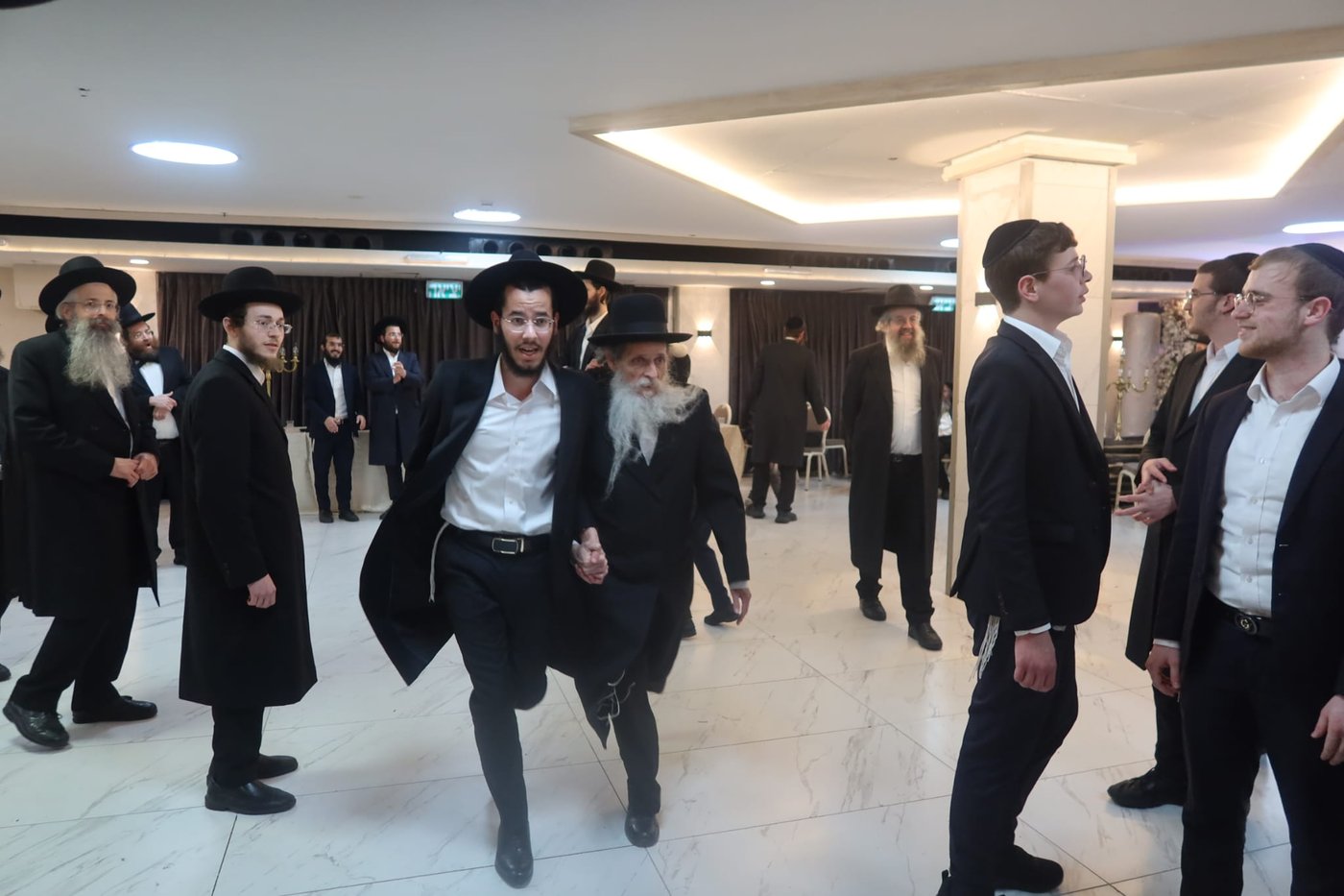 שמחת נישואי נין הגר"מ גריינמן