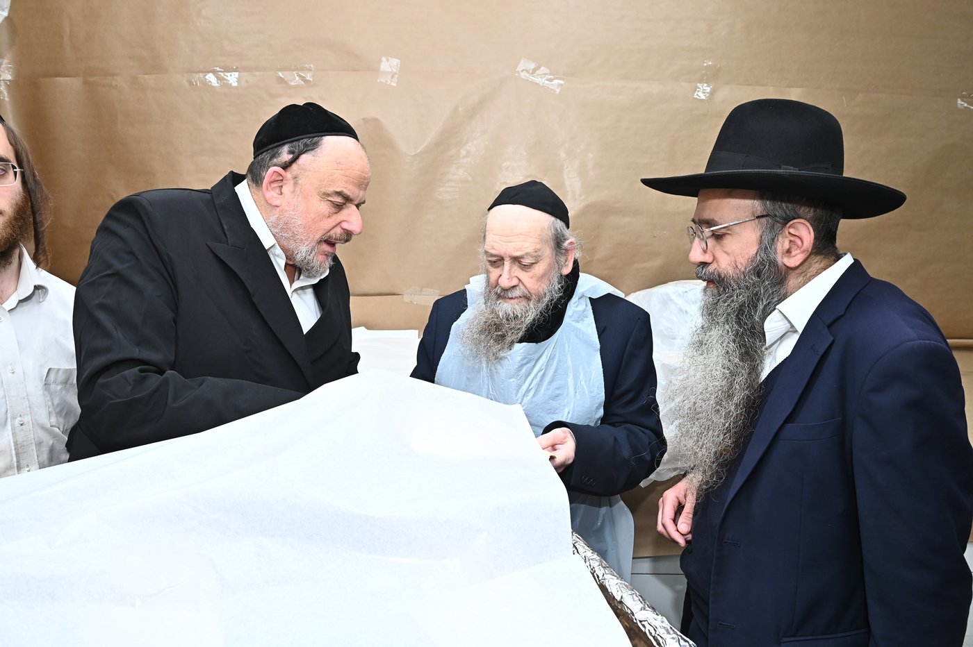 המקובל הגאון רבי דוד בצרי באפיית המצות