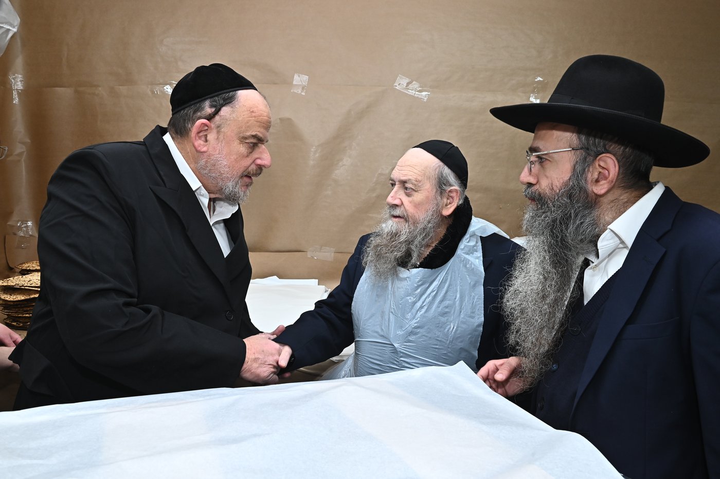 המקובל הגאון רבי דוד בצרי באפיית המצות