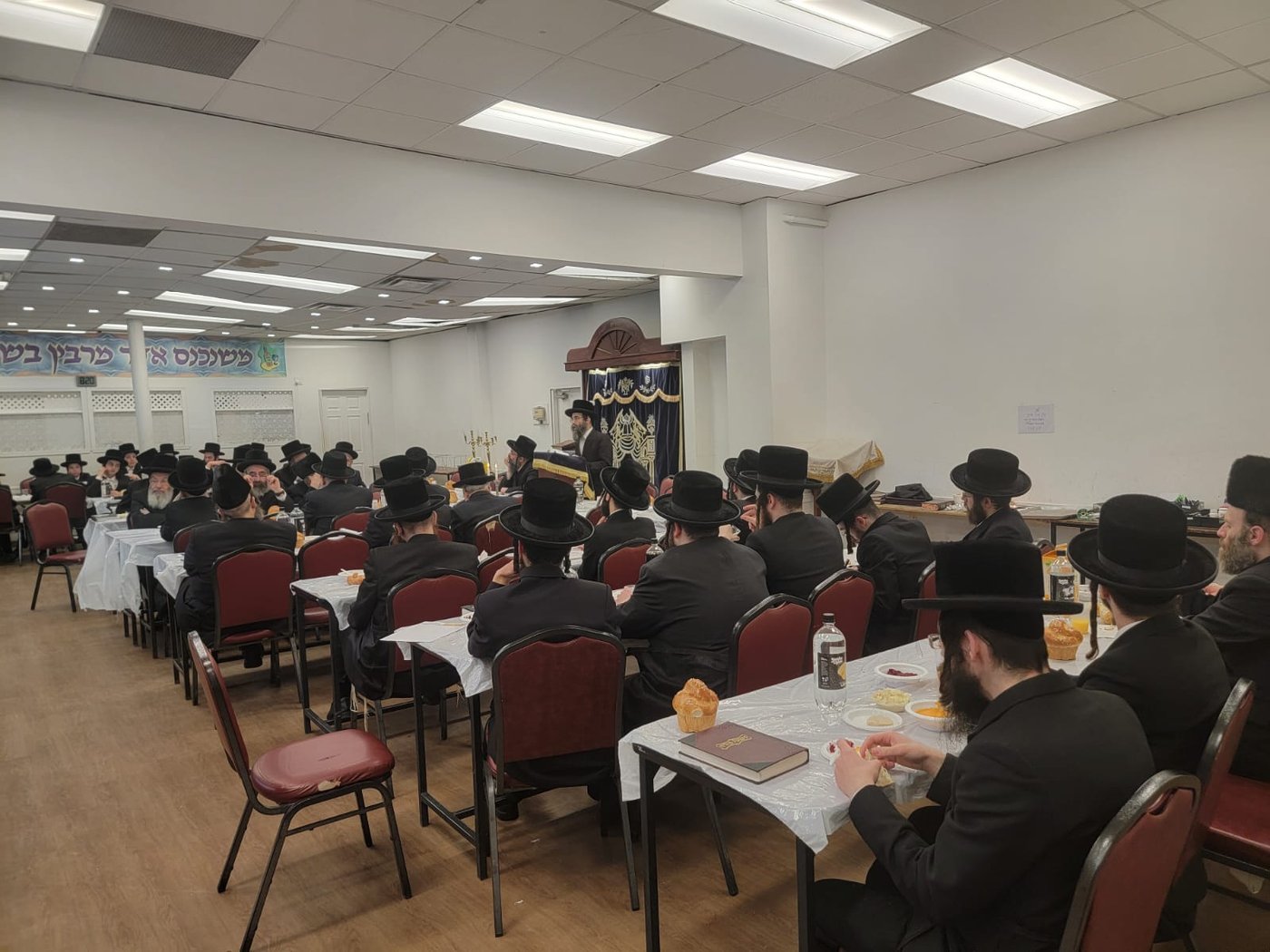 האדמו"ר מויז'ניץ מונטריאול בהילולת דודו זי"ע