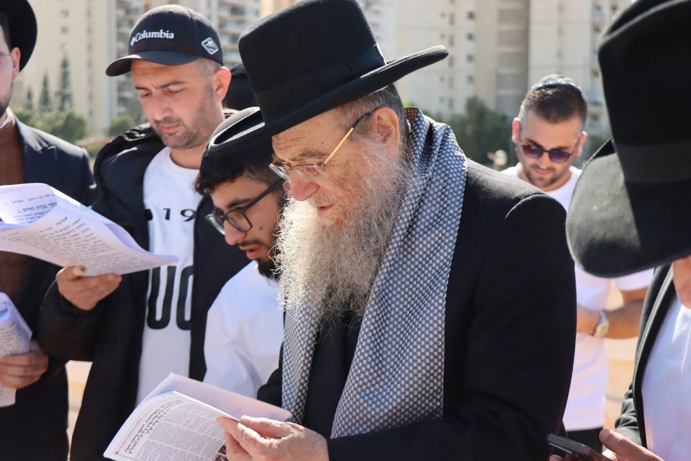 י"א חודש להגר"מ מאזוז זצ"ל 