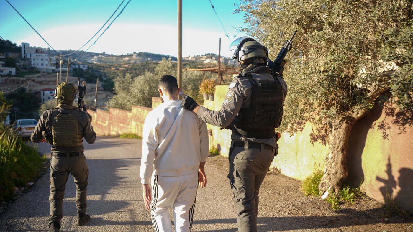 מעצר המחבל שהשליך בקבוק תבערה