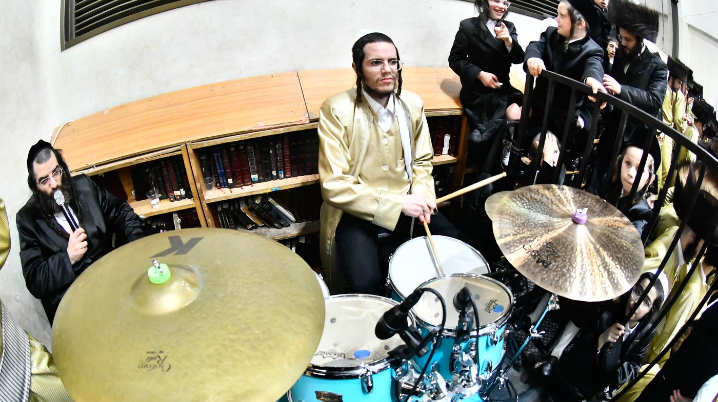 שמחת בית תולדות אהרן - מאקאווא