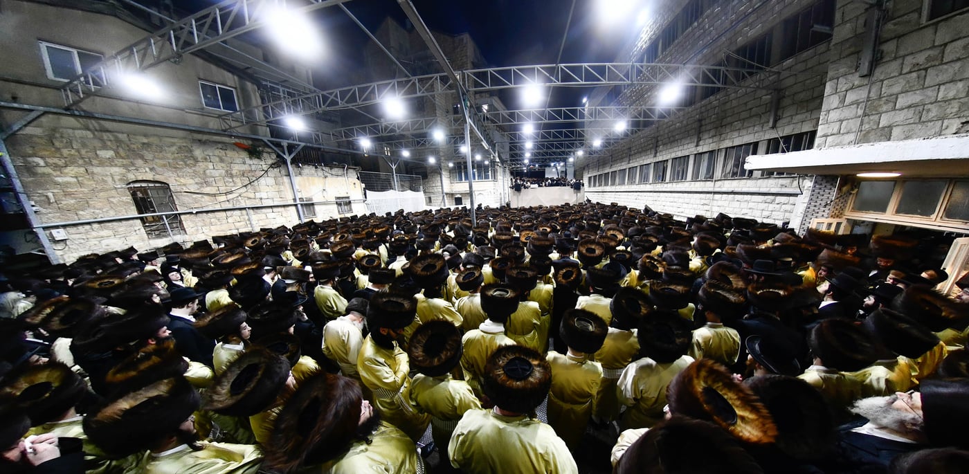 שמחת בית תולדות אהרן - מאקאווא