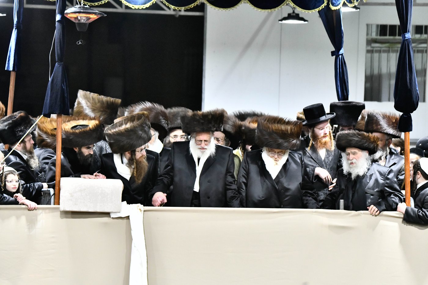 שמחת בית תולדות אהרן - מאקאווא