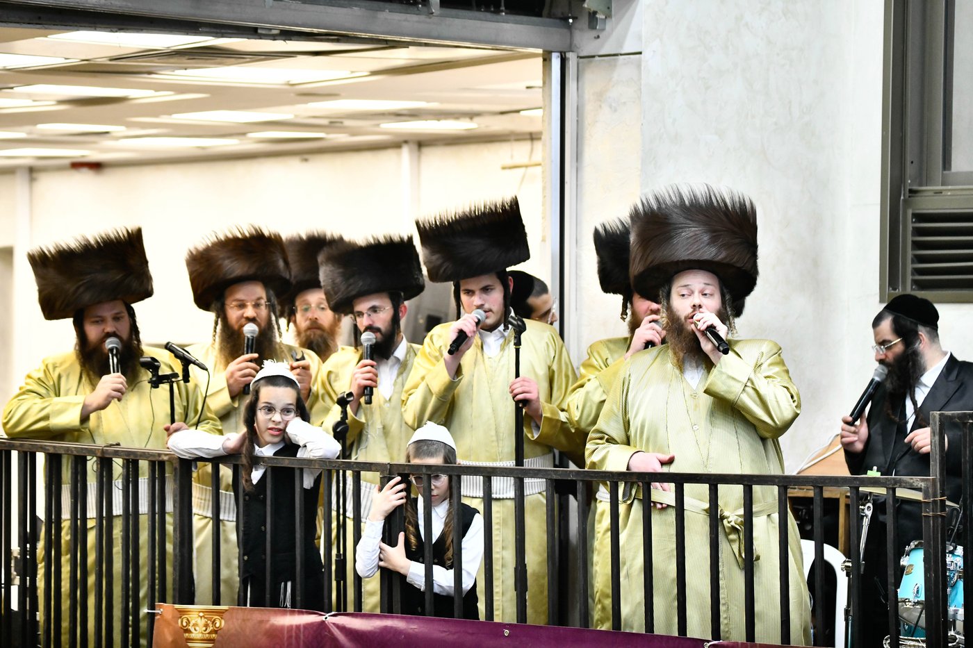 שמחת בית תולדות אהרן - מאקאווא