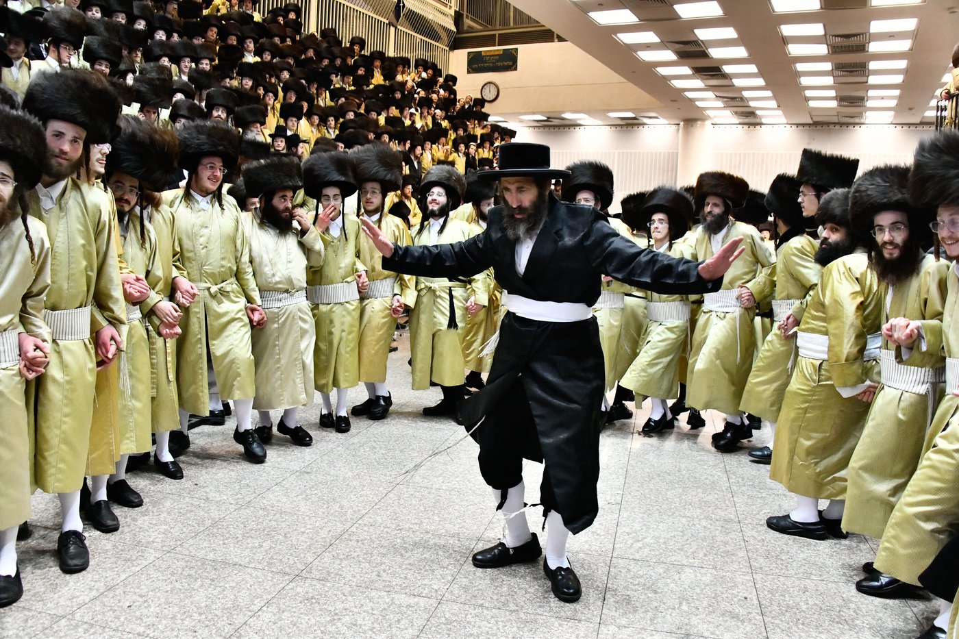 שמחת בית תולדות אהרן - מאקאווא