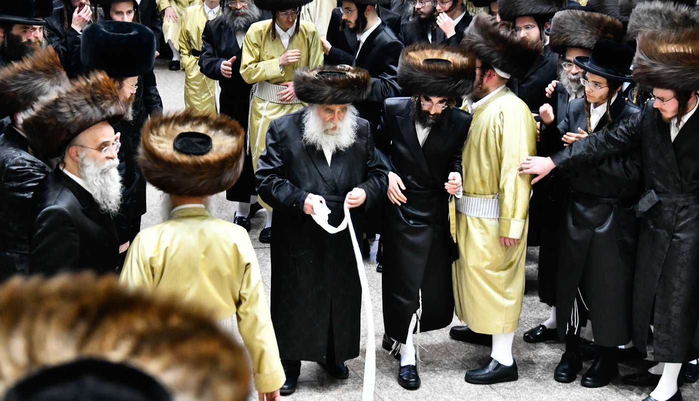 שמחת בית תולדות אהרן - טשערנוביץ - מאקאווא