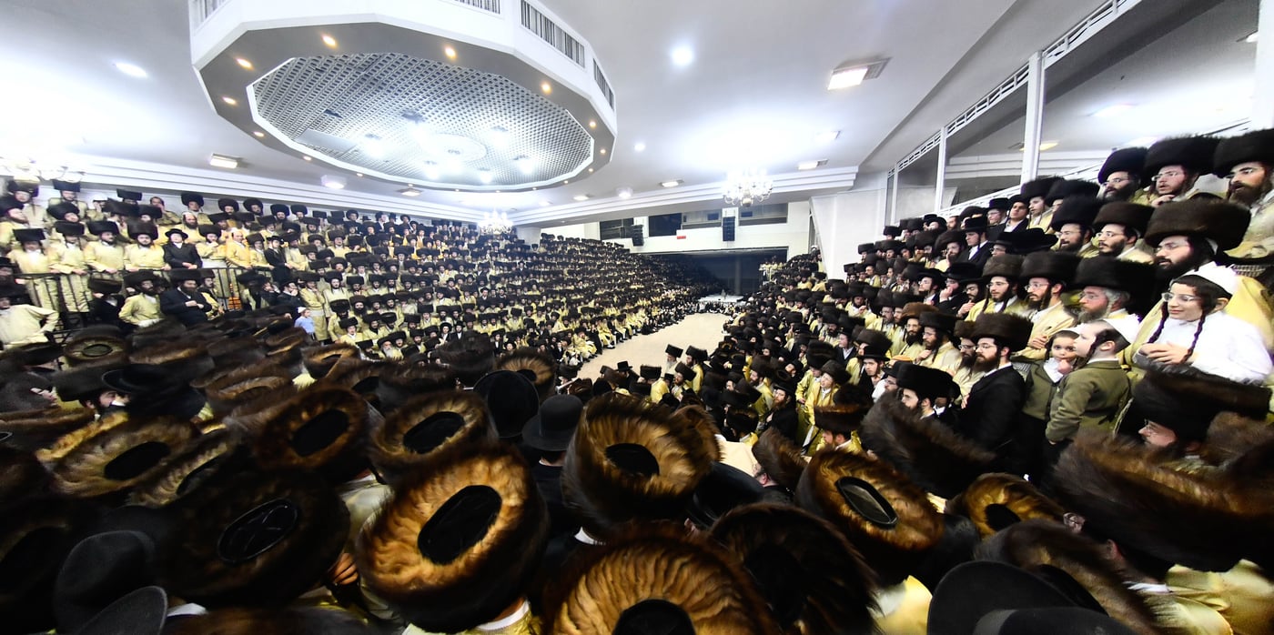 שמחת בית תולדות אהרן - טשערנוביץ - מאקאווא