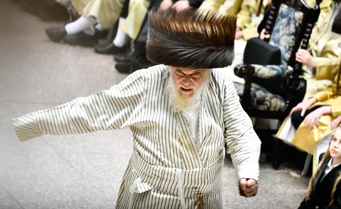 שמחת בית תולדות אהרן - טשערנוביץ - מאקאווא