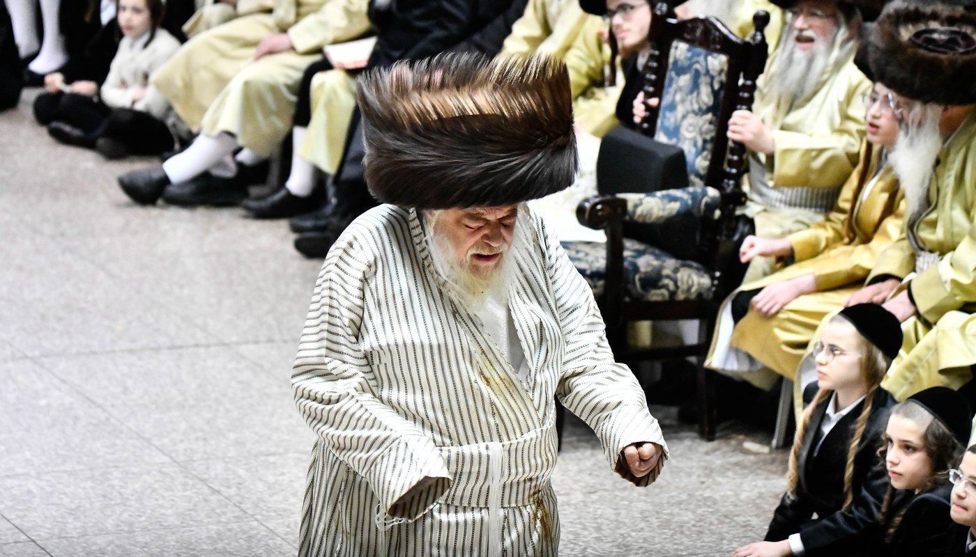 שמחת בית תולדות אהרן - טשערנוביץ - מאקאווא