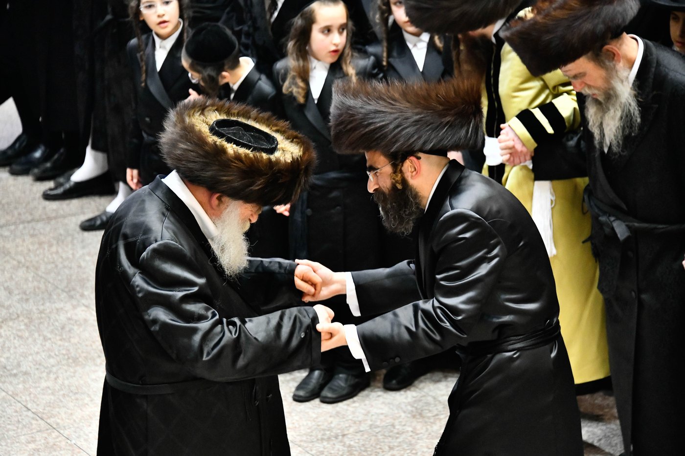 שמחת בית תולדות אהרן - טשערנוביץ - מאקאווא