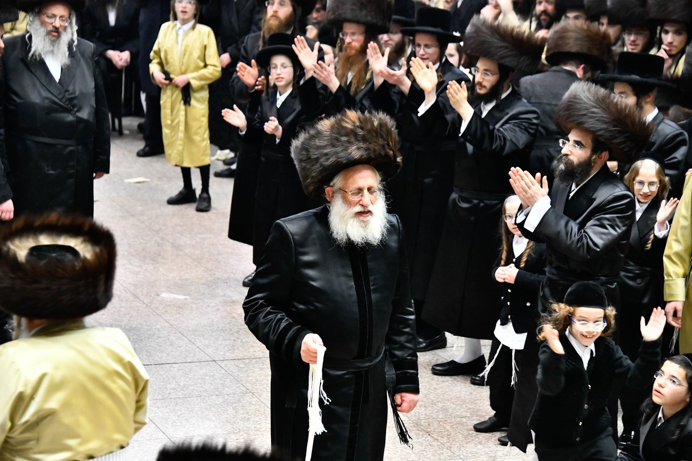 שמחת בית תולדות אהרן - טשערנוביץ - מאקאווא