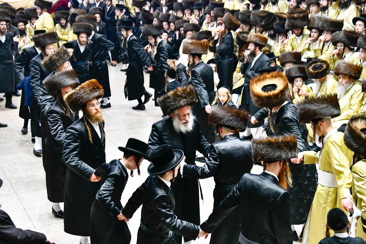 שמחת בית תולדות אהרן - טשערנוביץ - מאקאווא