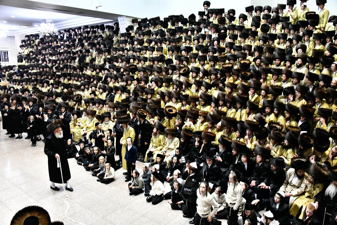 שמחת בית תולדות אהרן - טשערנוביץ - מאקאווא