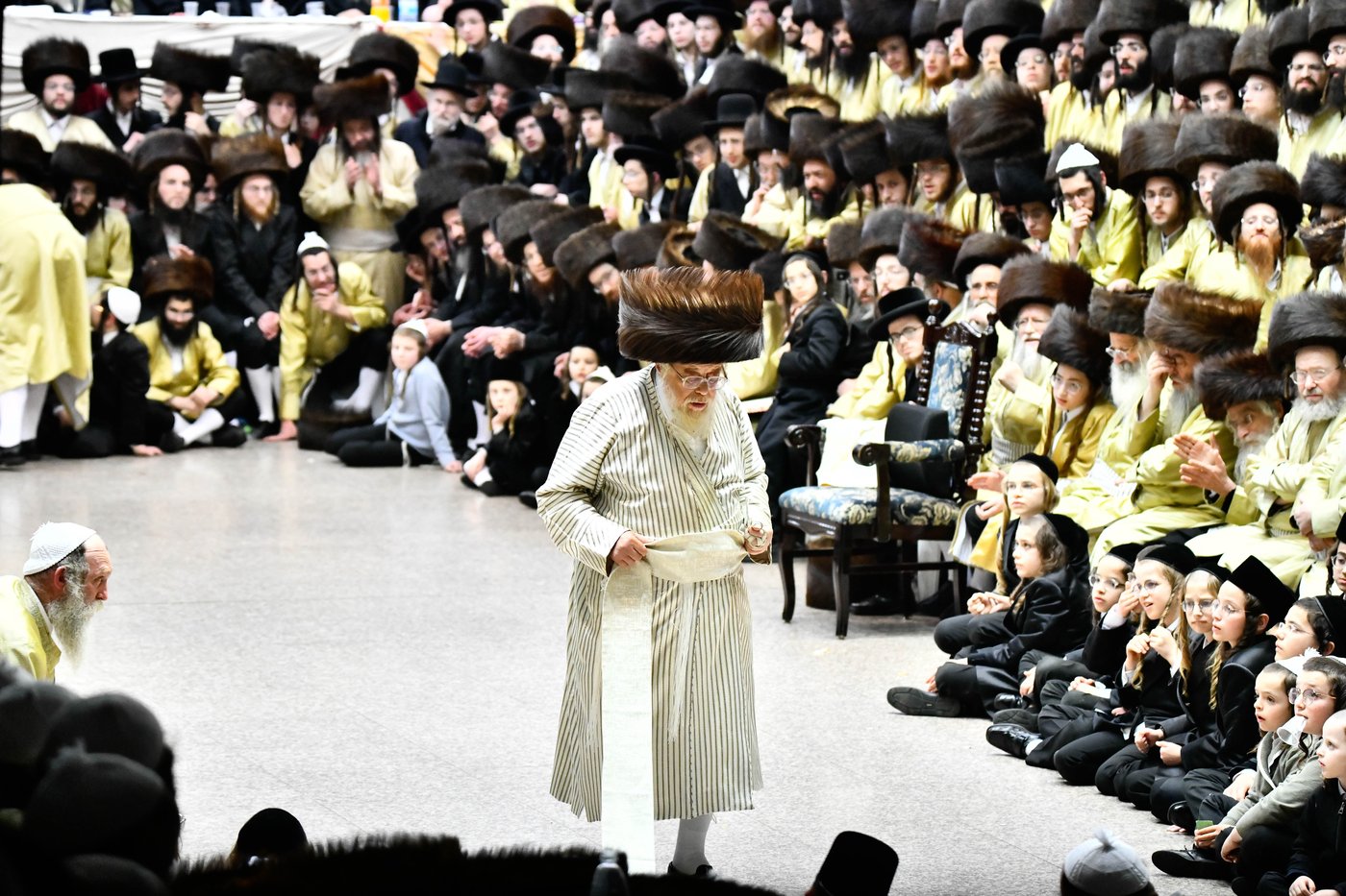 שמחת בית תולדות אהרן - טשערנוביץ - מאקאווא