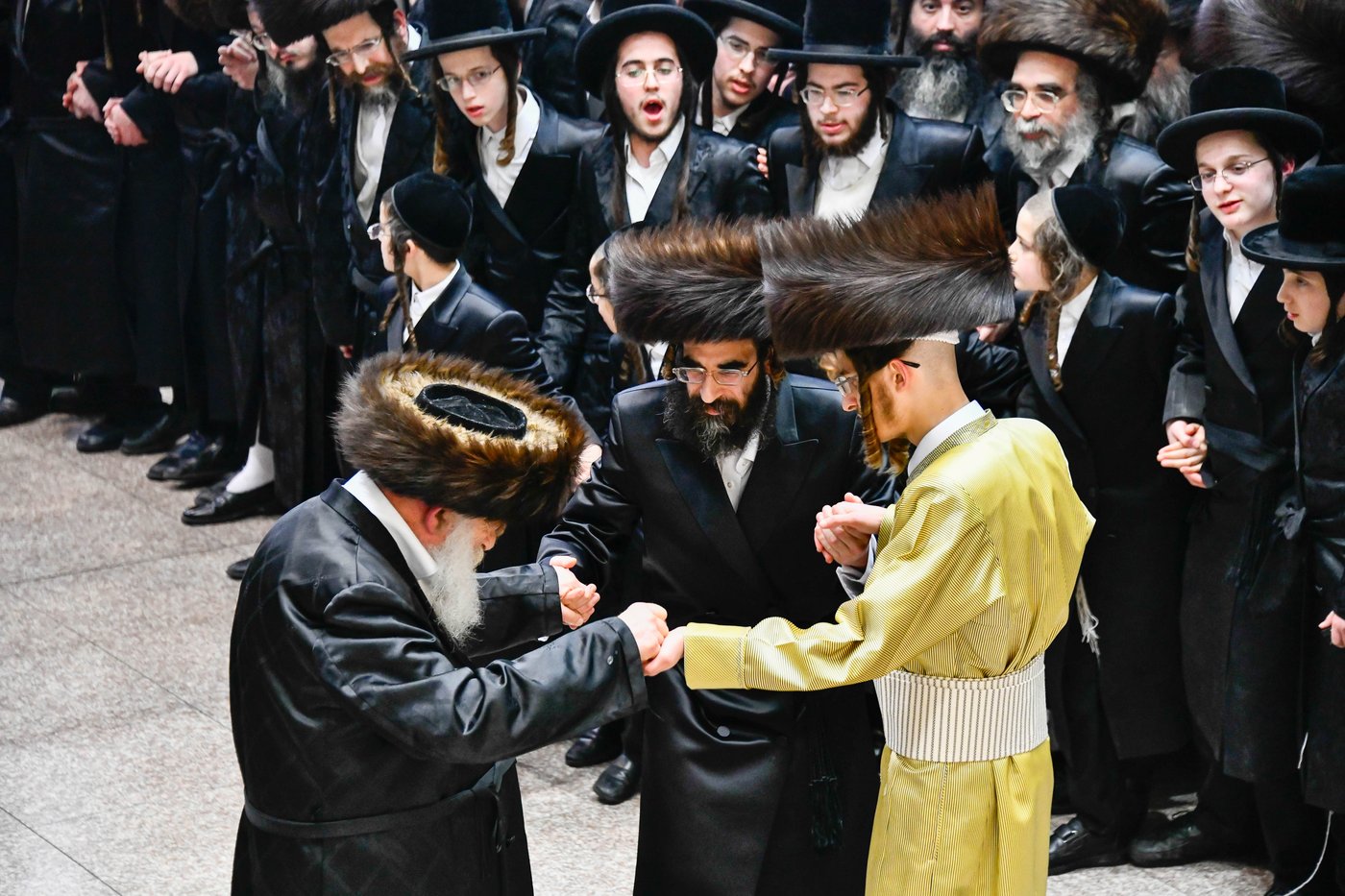 שמחת בית תולדות אהרן - טשערנוביץ - מאקאווא