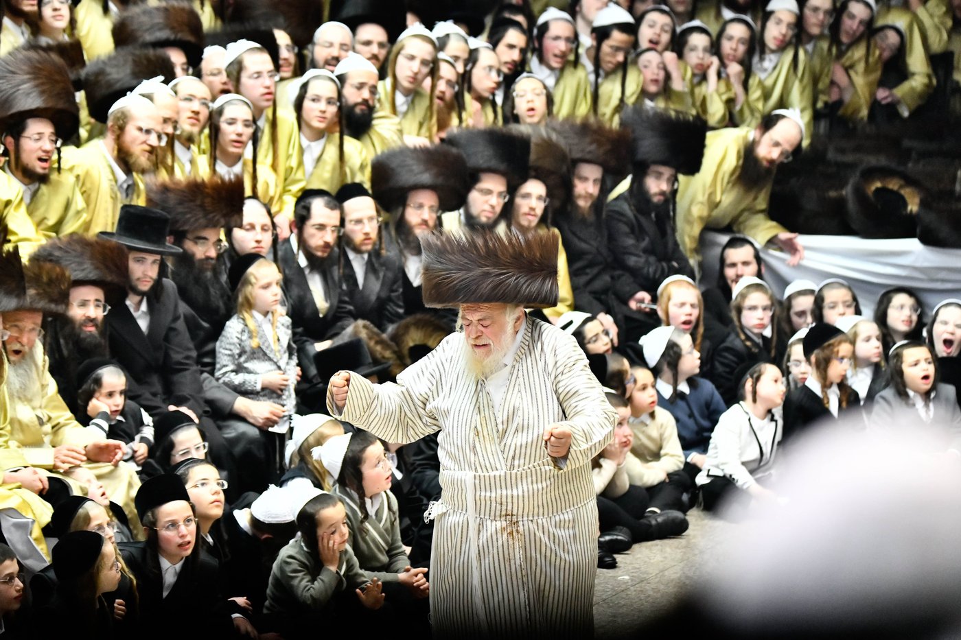 שמחת בית תולדות אהרן - טשערנוביץ - מאקאווא