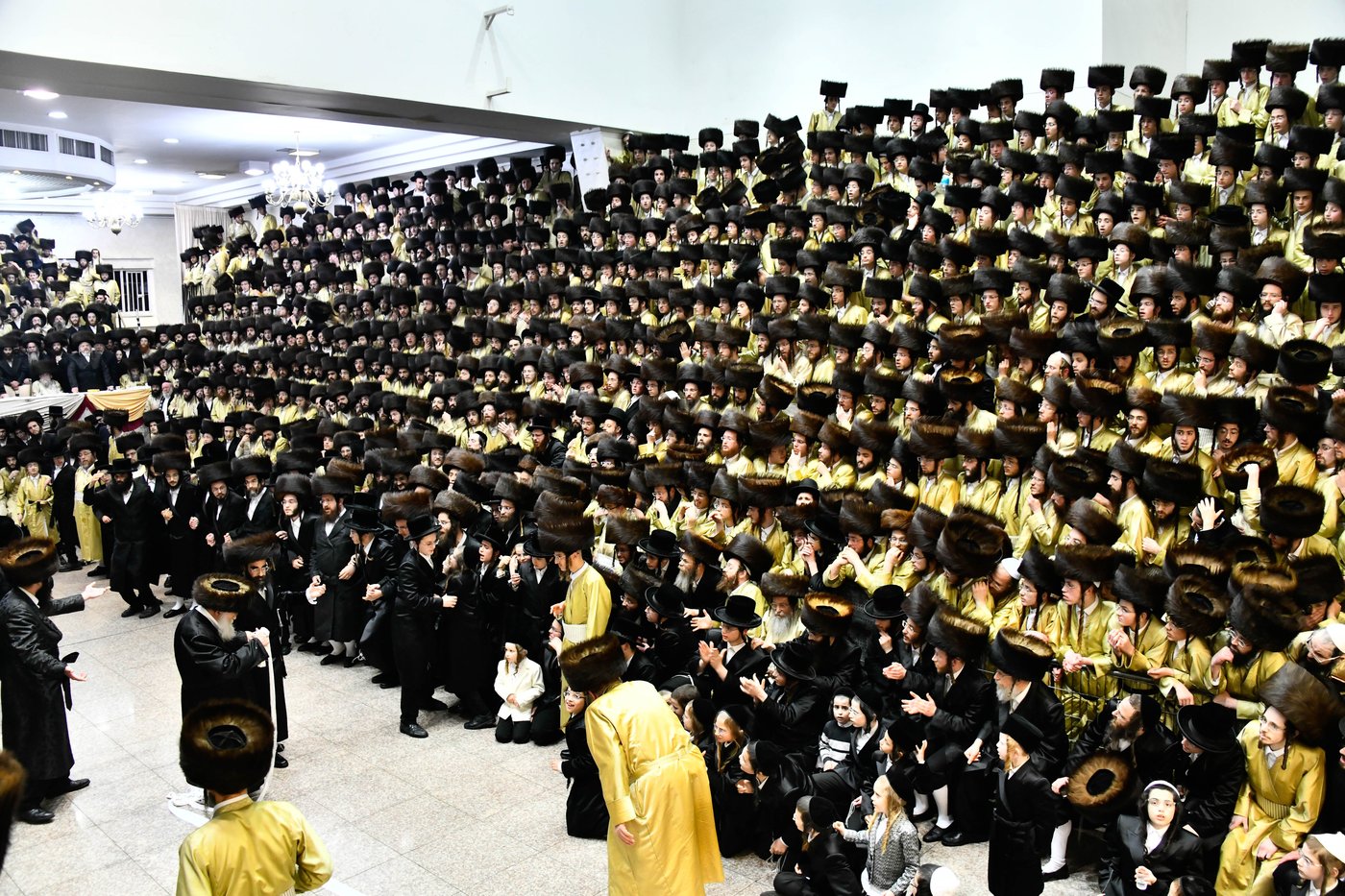 שמחת בית תולדות אהרן - טשערנוביץ - מאקאווא