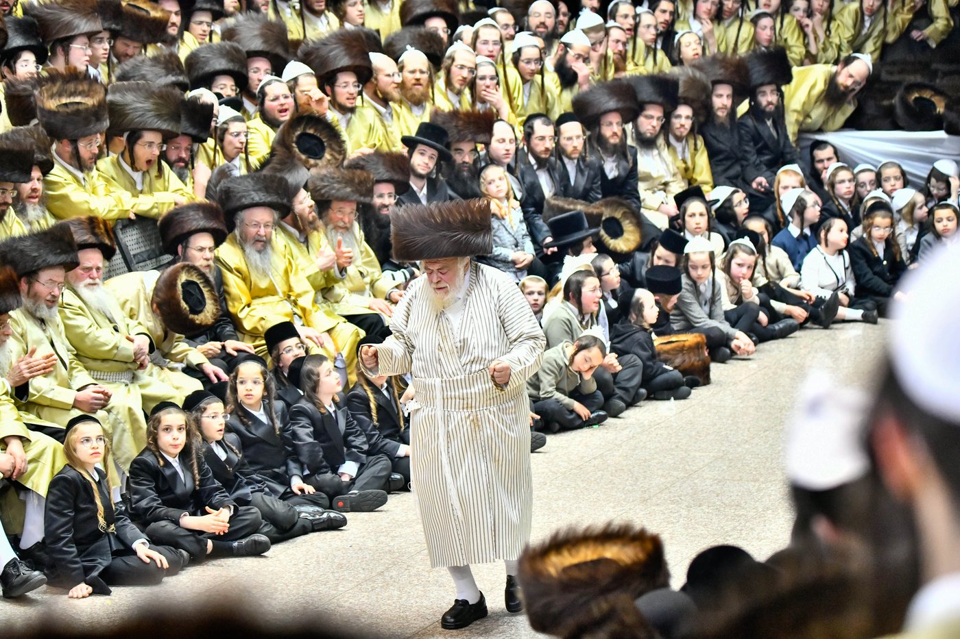 שמחת בית תולדות אהרן - טשערנוביץ - מאקאווא