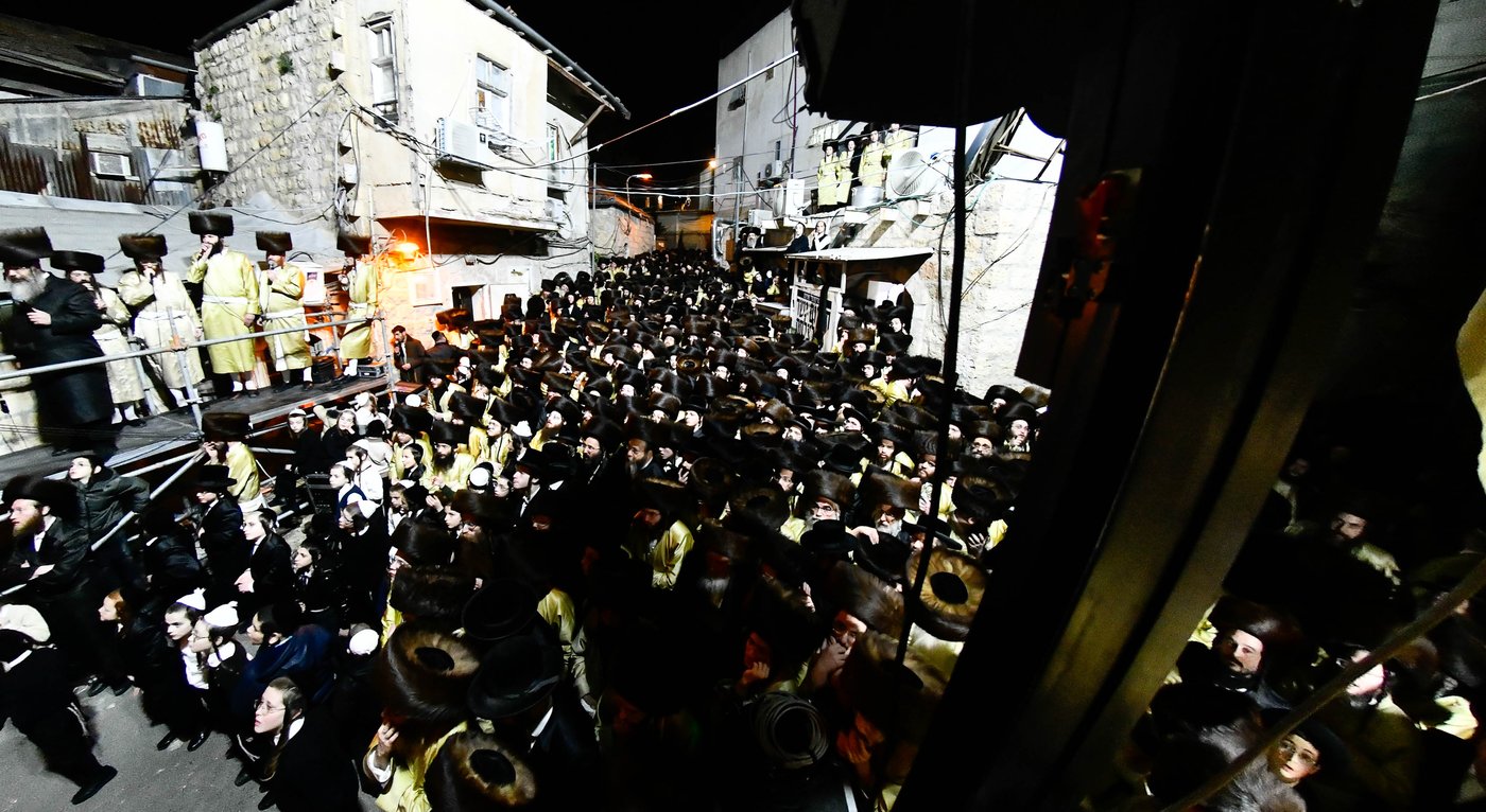 שמחת בית תולדות אברהם יצחק - מאקאווא