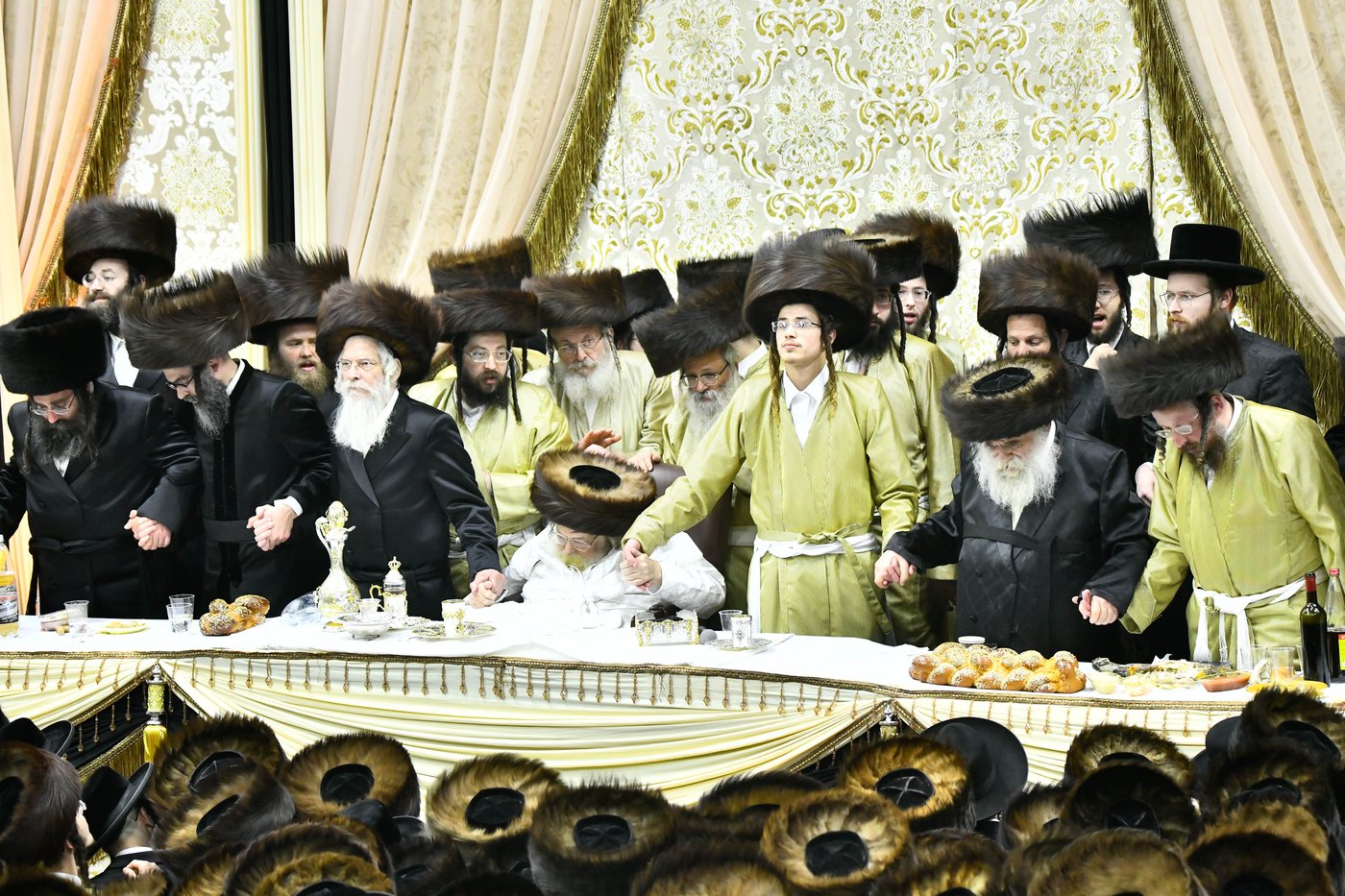 שמחת בית תולדות אברהם יצחק - מאקאווא