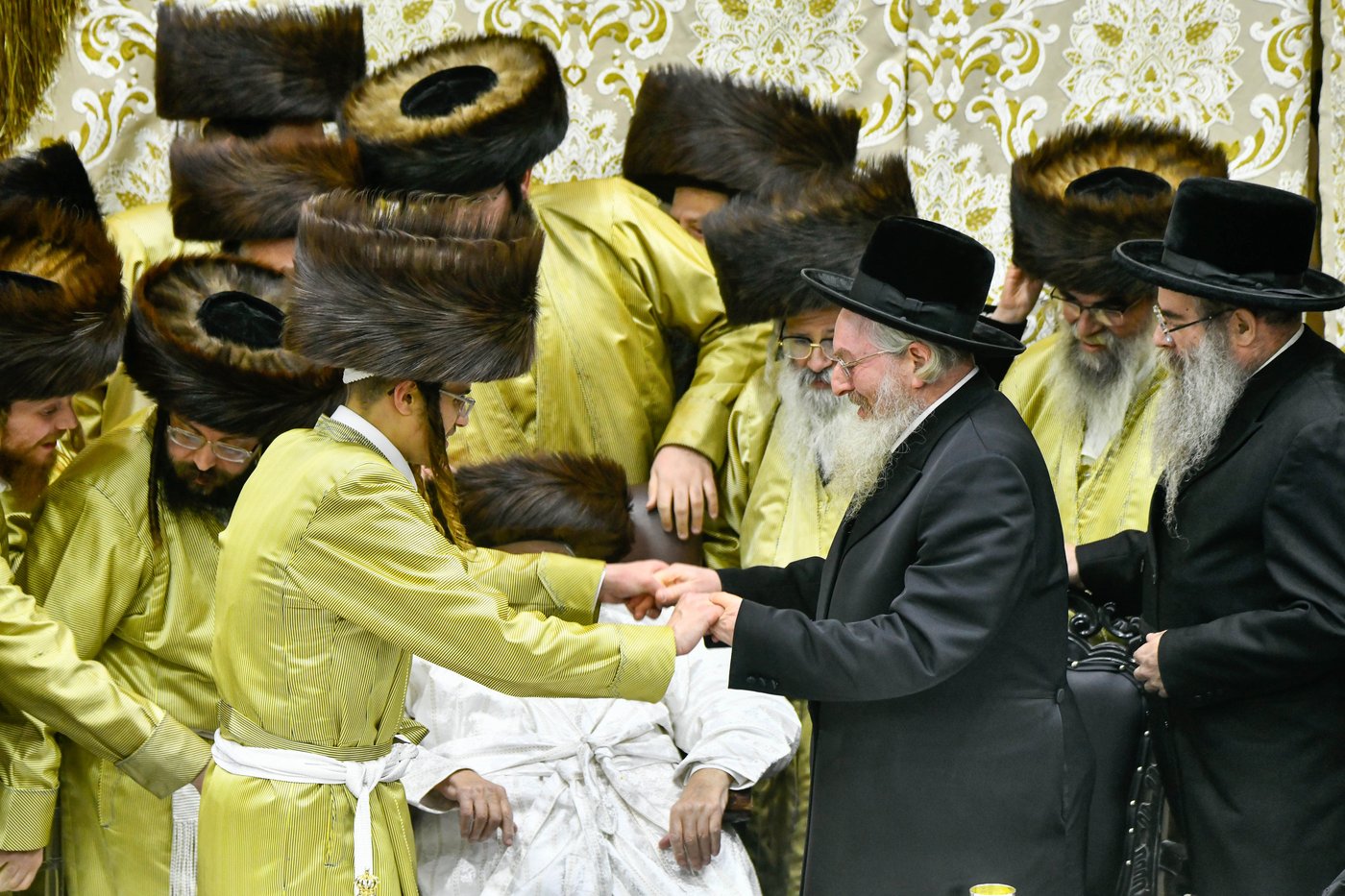 שמחת בית תולדות אברהם יצחק - מאקאווא