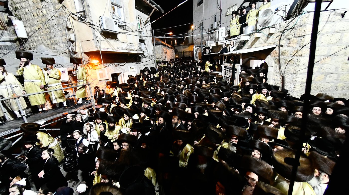 שמחת בית תולדות אברהם יצחק - מאקאווא