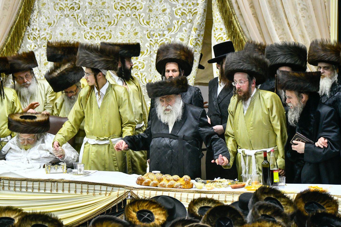 שמחת בית תולדות אברהם יצחק - מאקאווא