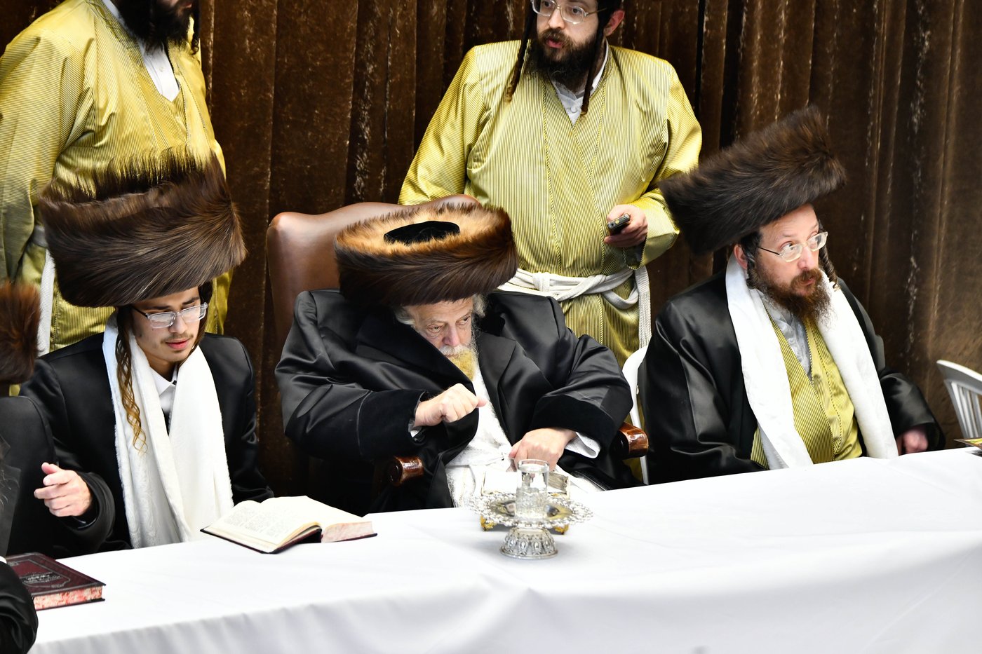 שמחת בית תולדות אברהם יצחק - מאקאווא