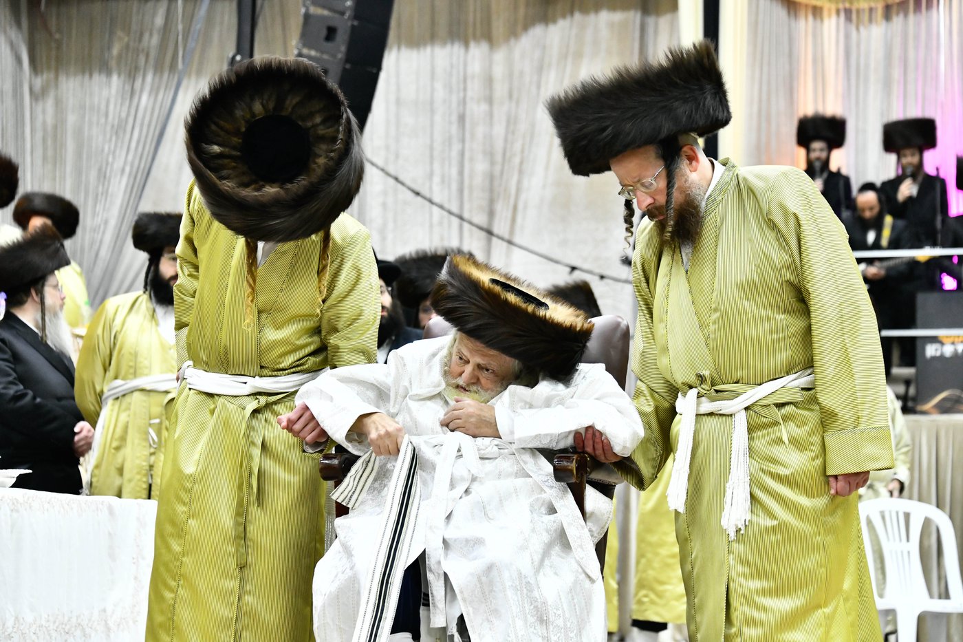 שמחת בית תולדות אברהם יצחק - מאקאווא