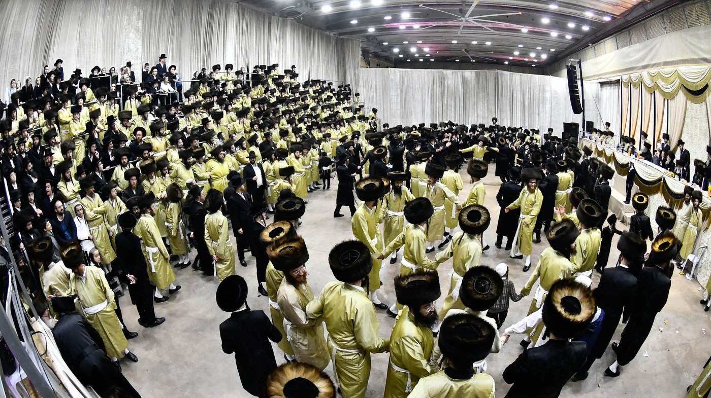 שמחת בית תולדות אברהם יצחק - מאקאווא