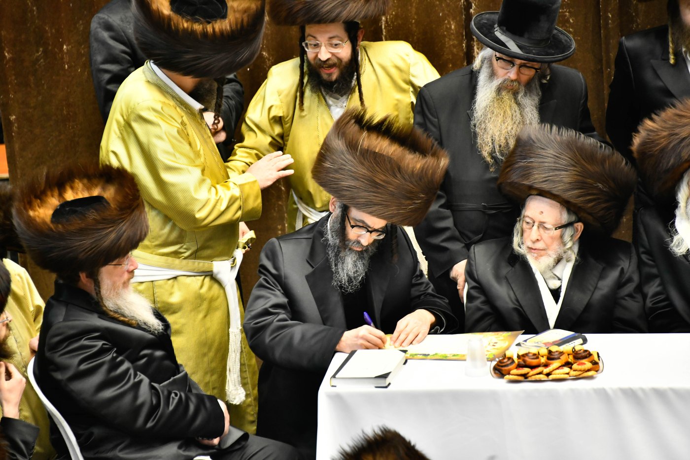 שמחת בית תולדות אברהם יצחק - מאקאווא