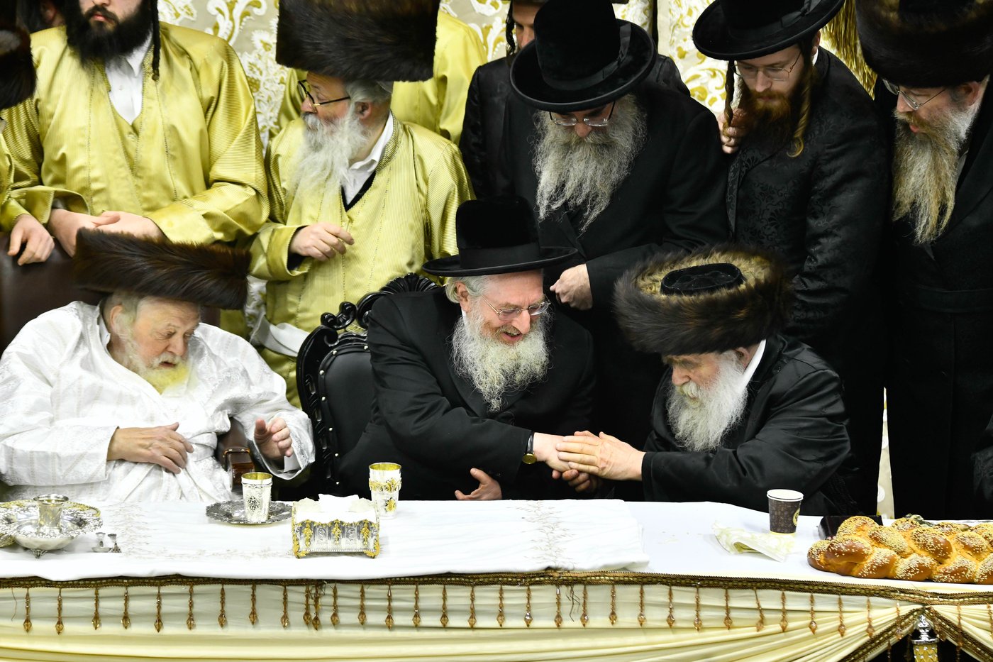 שמחת בית תולדות אברהם יצחק - מאקאווא