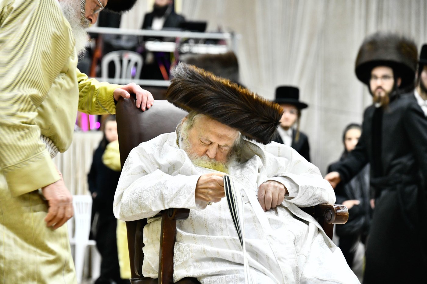 שמחת בית תולדות אברהם יצחק - מאקאווא