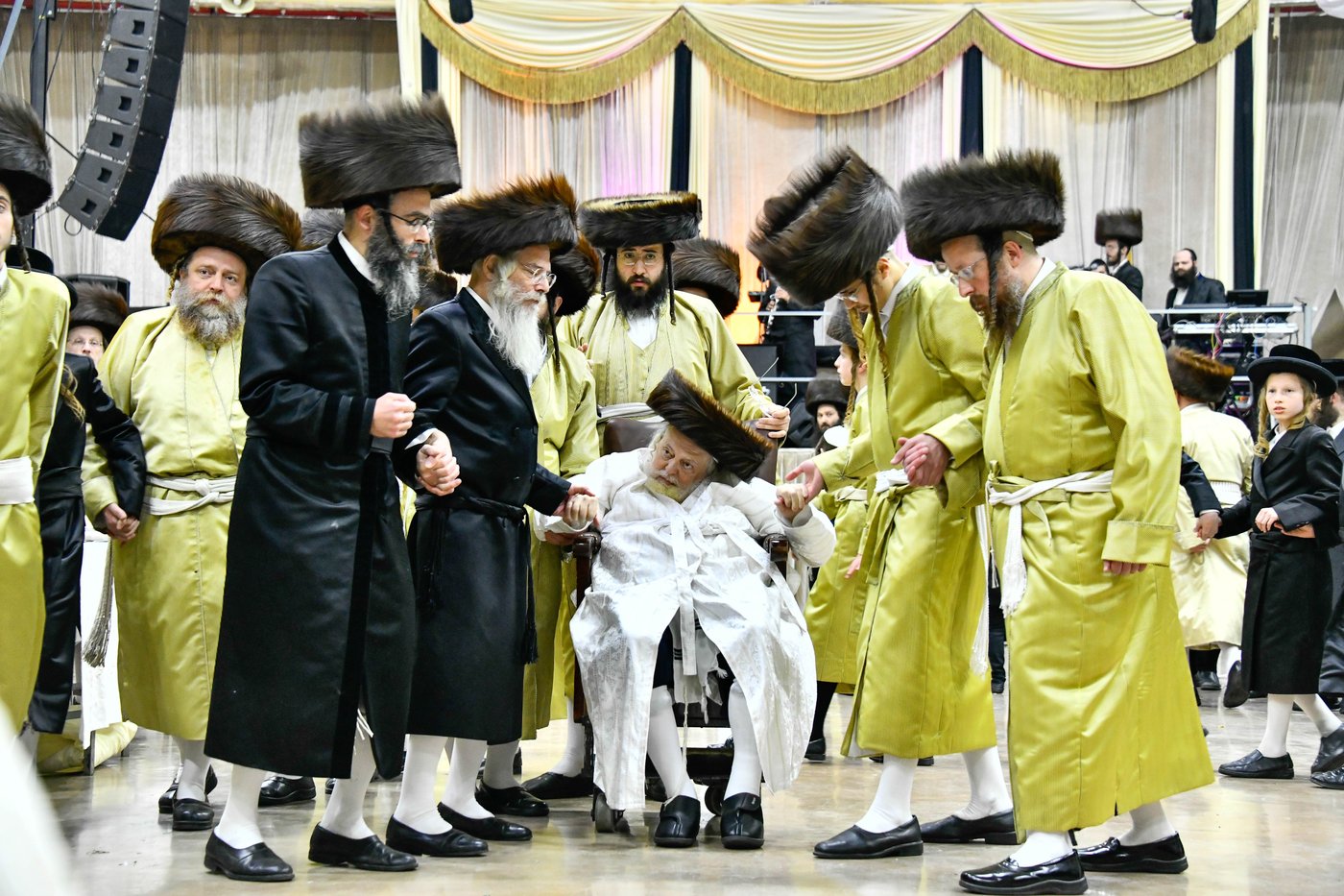 שמחת בית תולדות אברהם יצחק - מאקאווא