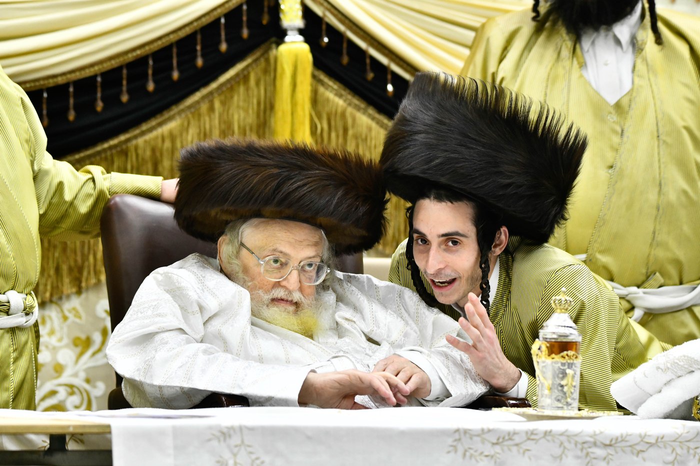 שמחת בית תולדות אברהם יצחק - מאקאווא