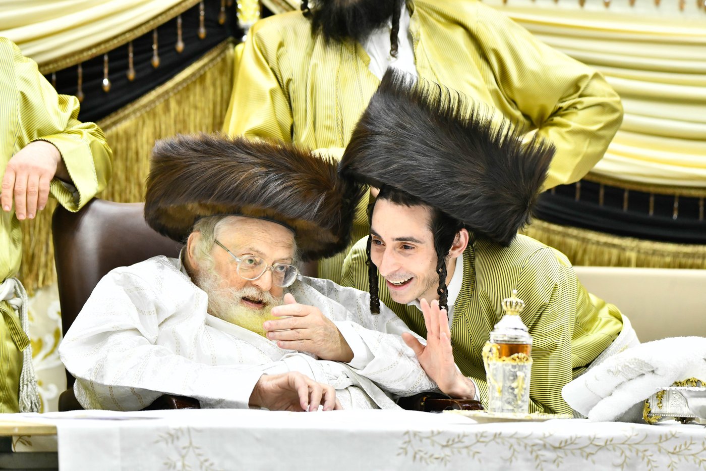 שמחת בית תולדות אברהם יצחק - מאקאווא