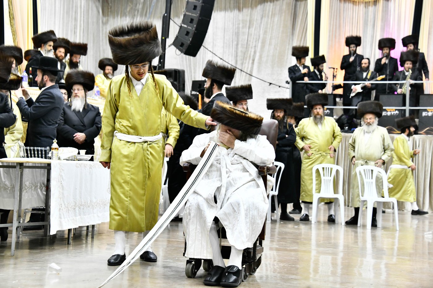 שמחת בית תולדות אברהם יצחק - מאקאווא