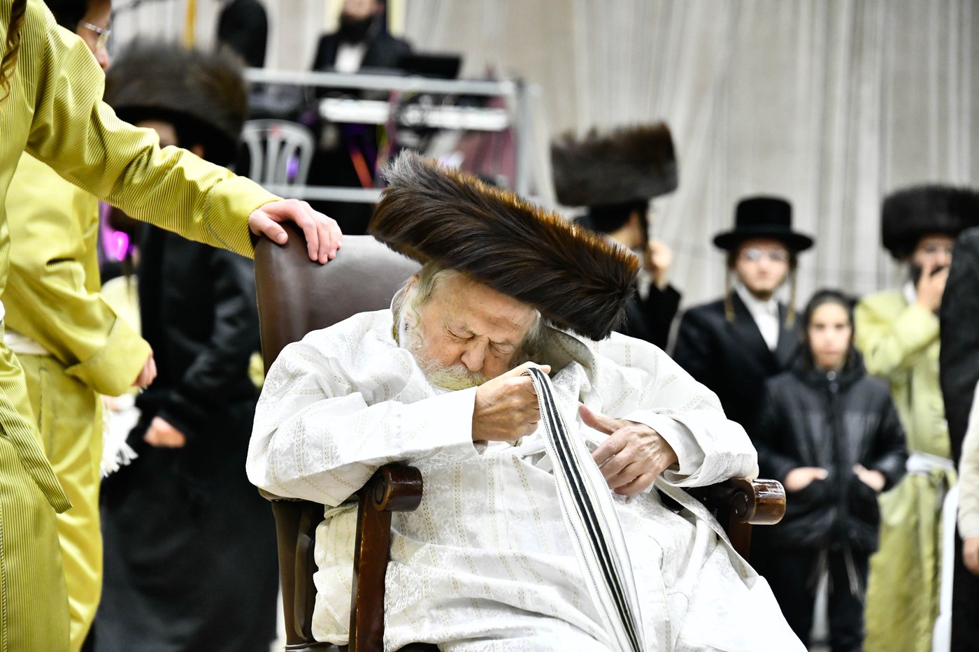 שמחת בית תולדות אברהם יצחק - מאקאווא