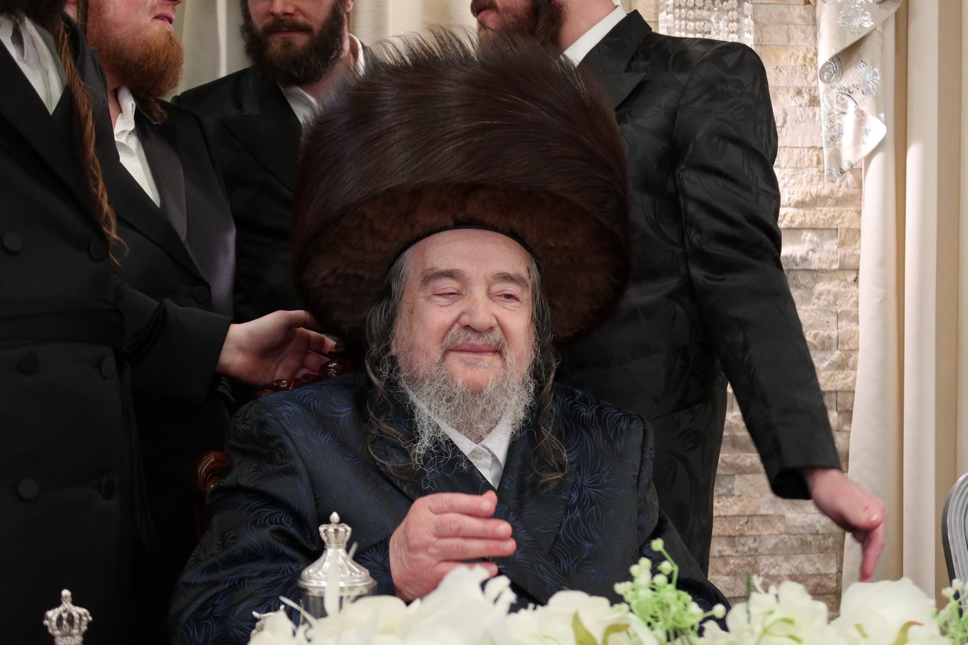 שמחת נישואי נין הגה"צ רבי יעקב מאיר שכטר