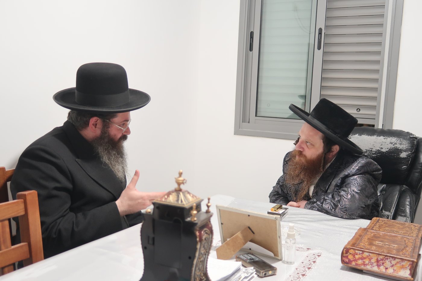 הגר"ז זילברשטיין בביקור אצל האדמו"ר ממיאלען