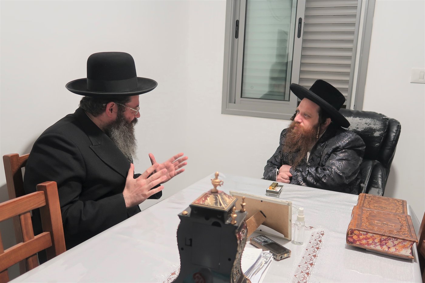 הגר"ז זילברשטיין בביקור אצל האדמו"ר ממיאלען